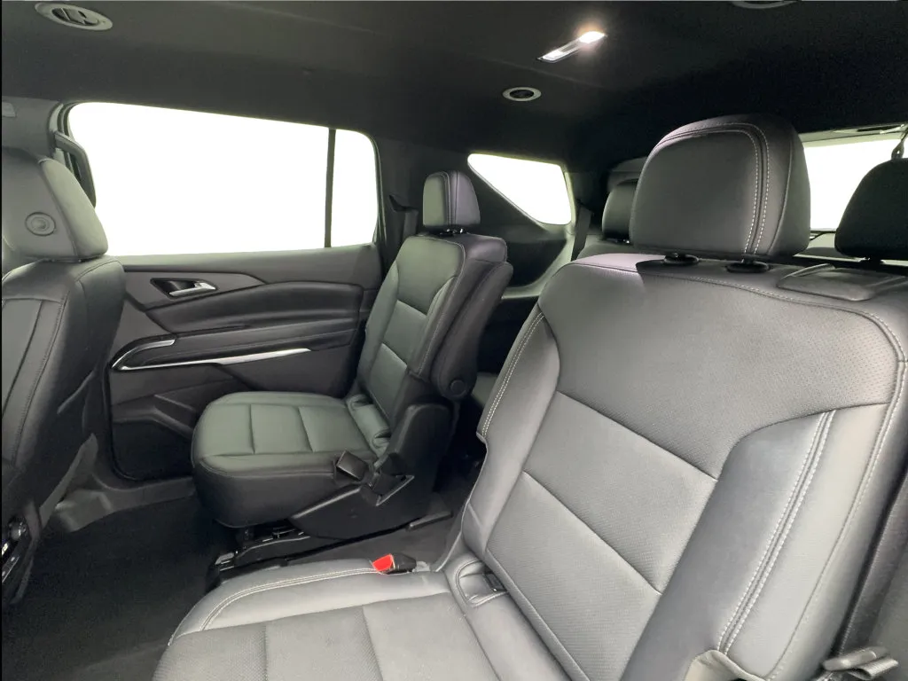 Chevrolet Traverse photo 26
