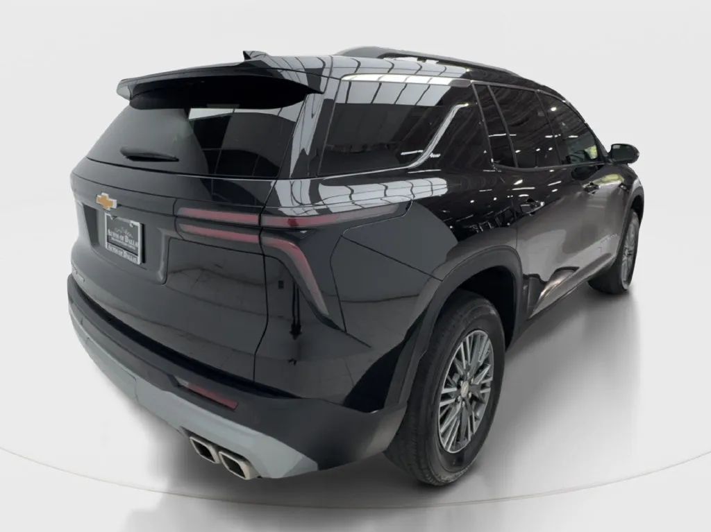 Chevrolet Traverse photo 8