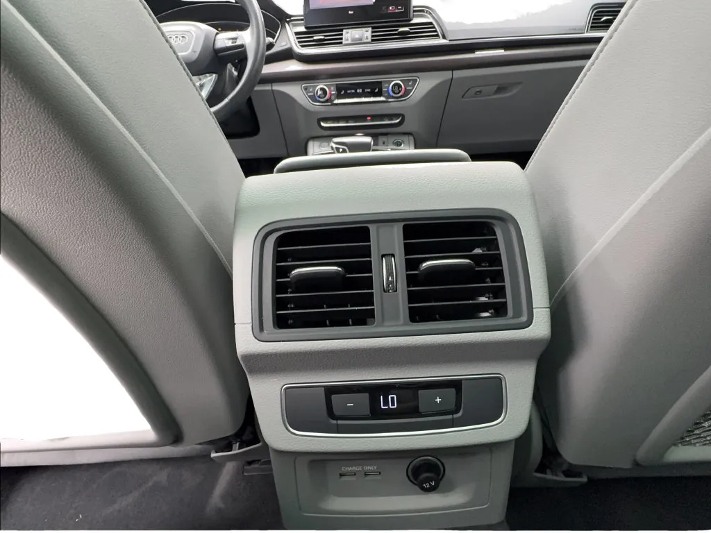 Audi Q5 photo 42
