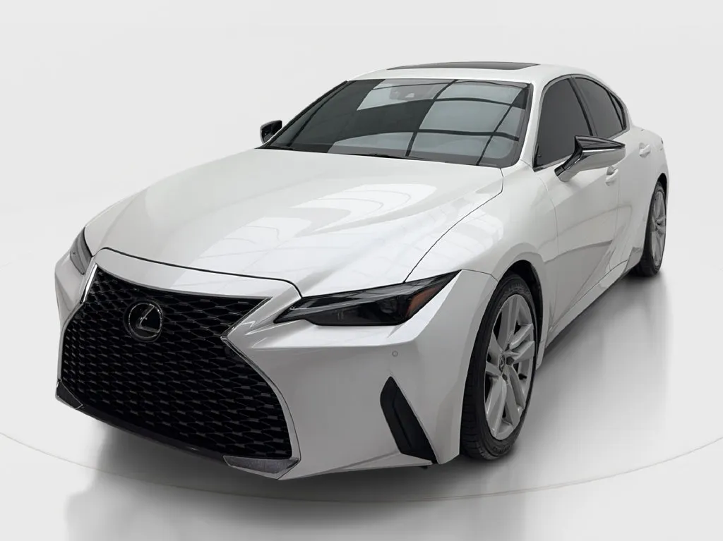 Lexus IS photo 5