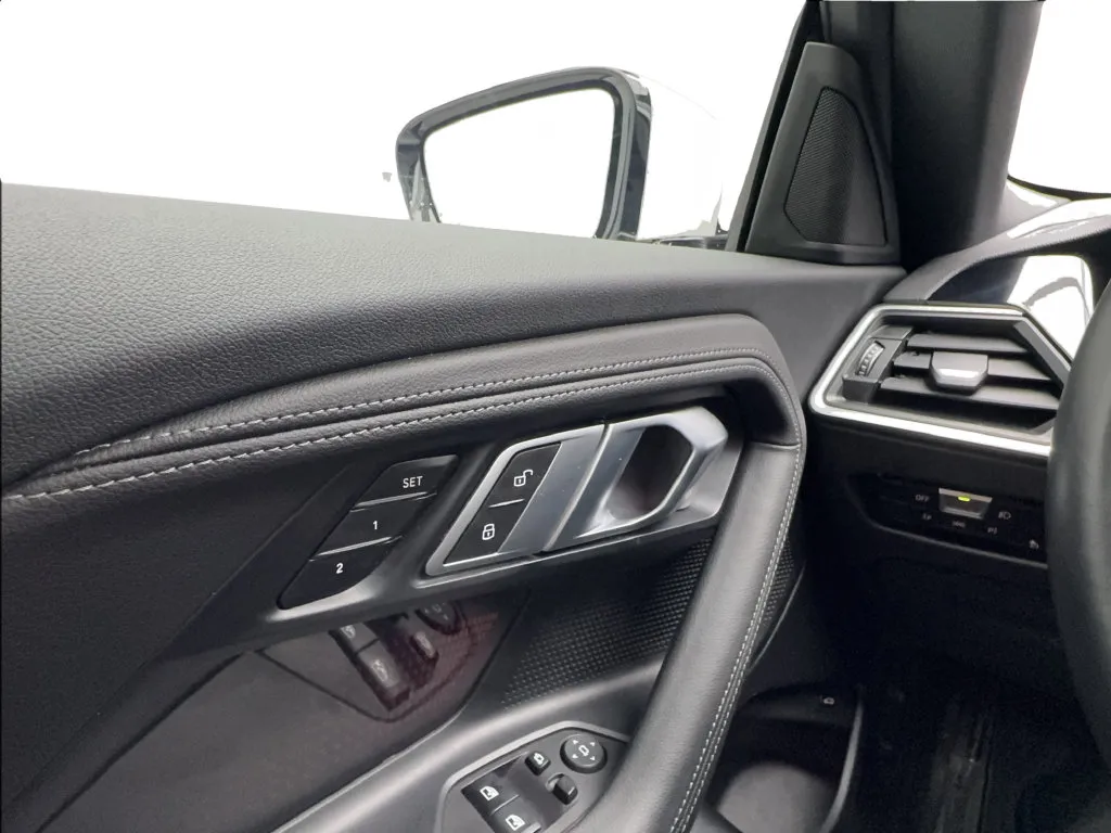 BMW 2 Series photo 49