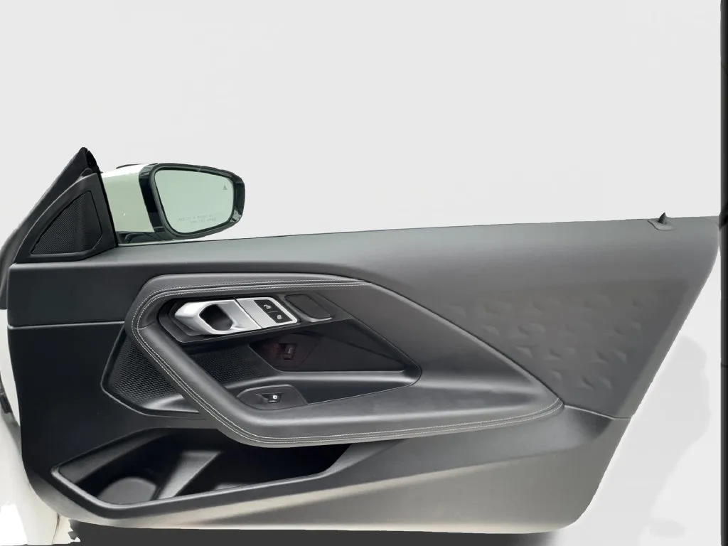 BMW 2 Series photo 30