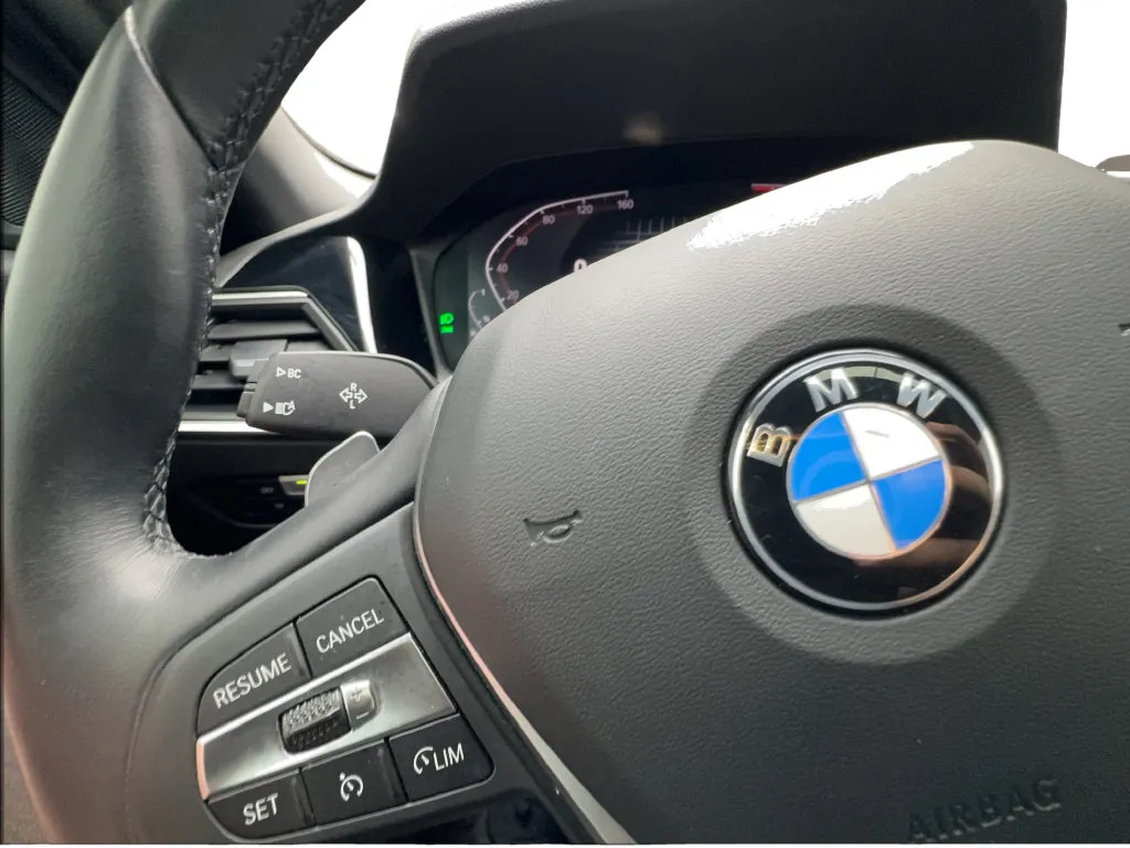 BMW 2 Series photo 42