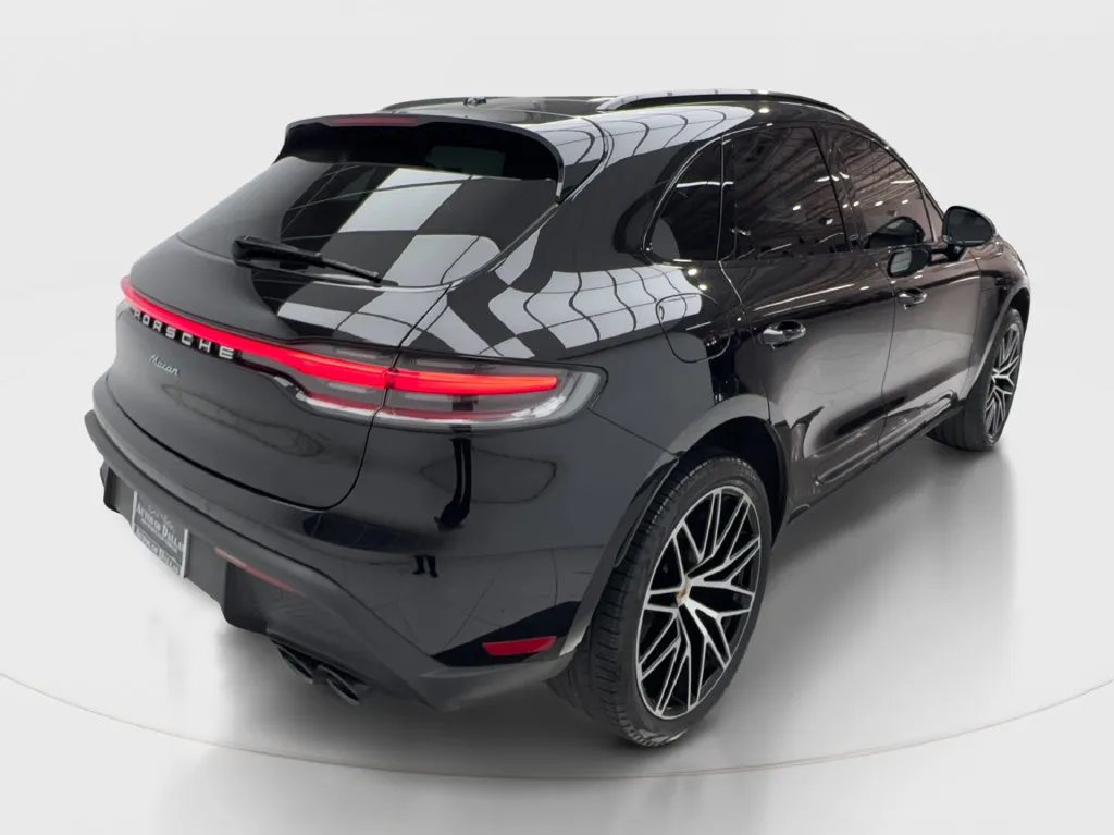 Porsche Macan photo 8