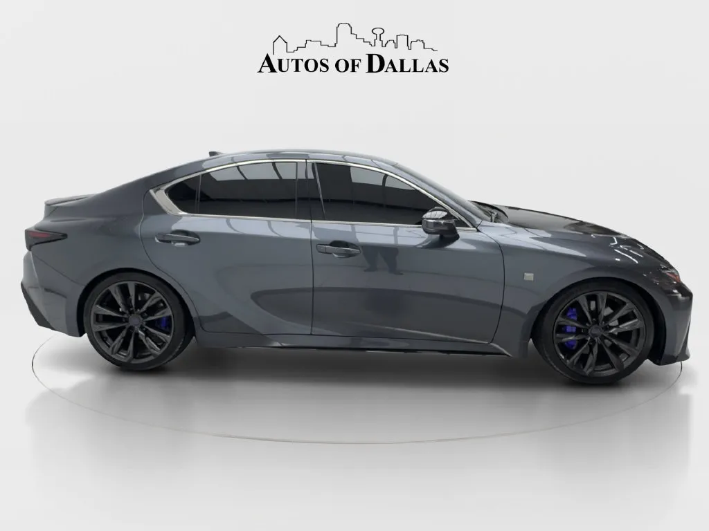 Lexus IS photo 7