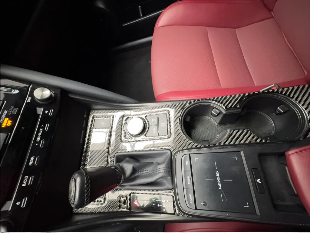 Lexus IS photo 47