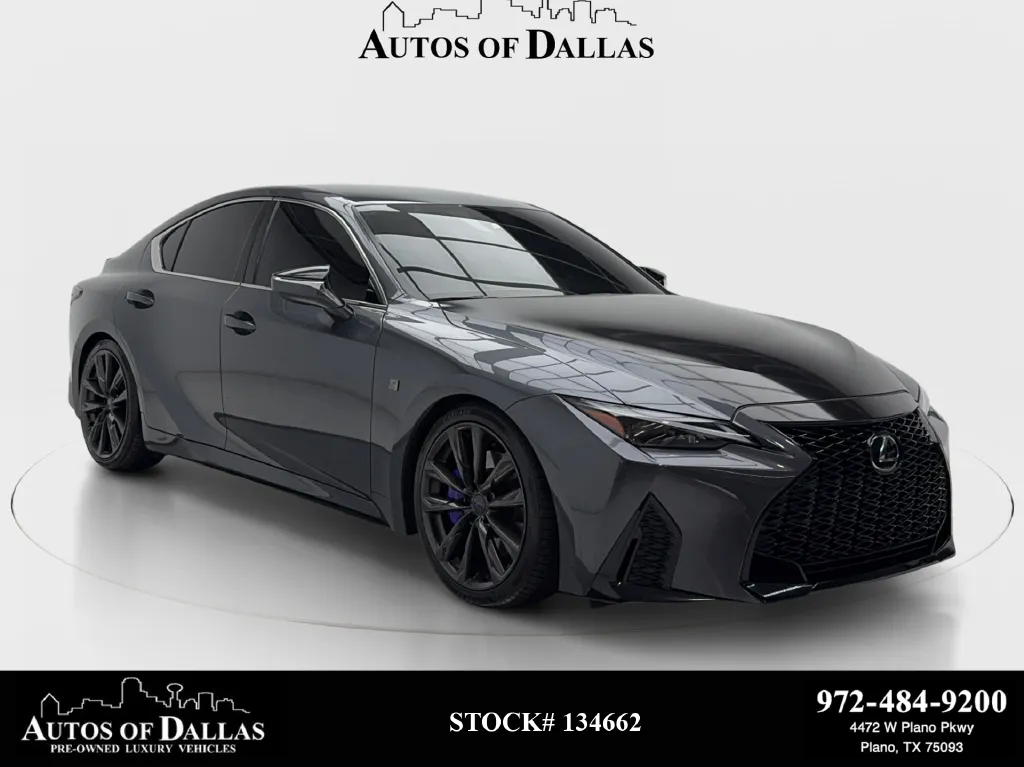 Lexus IS