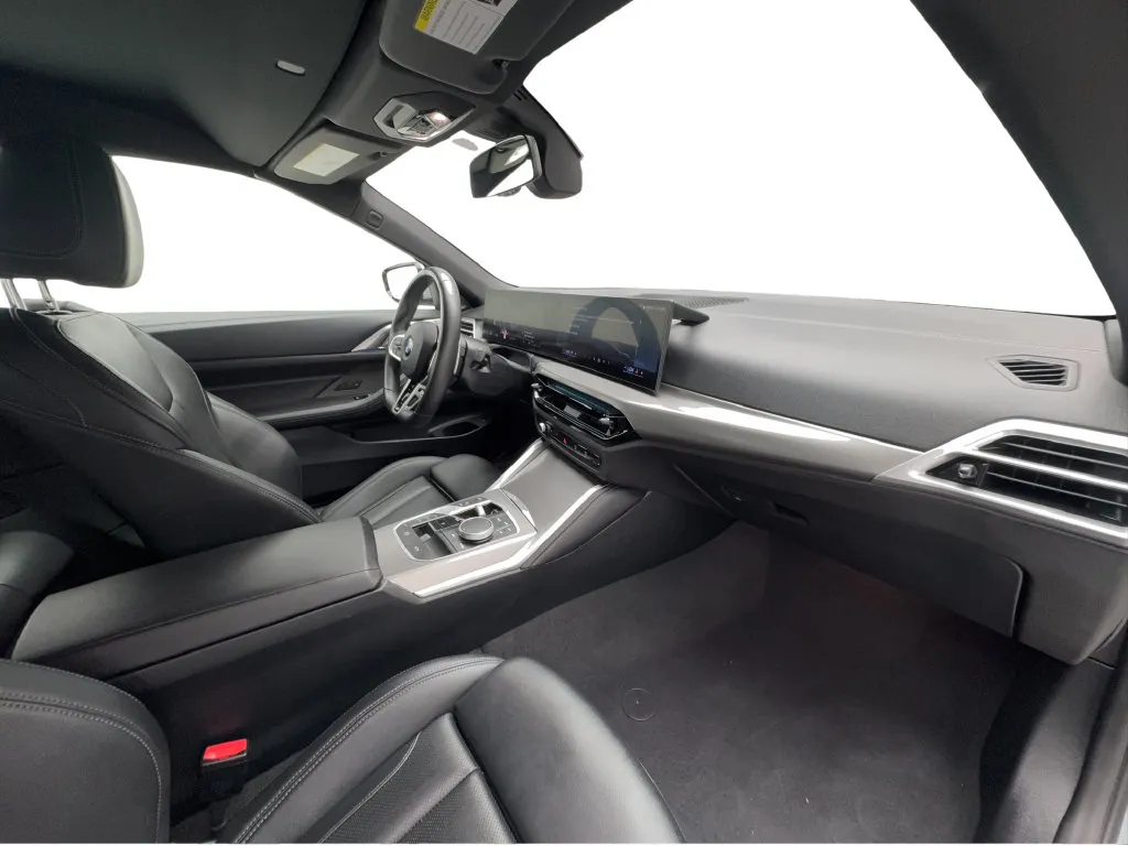 BMW 4 Series photo 36