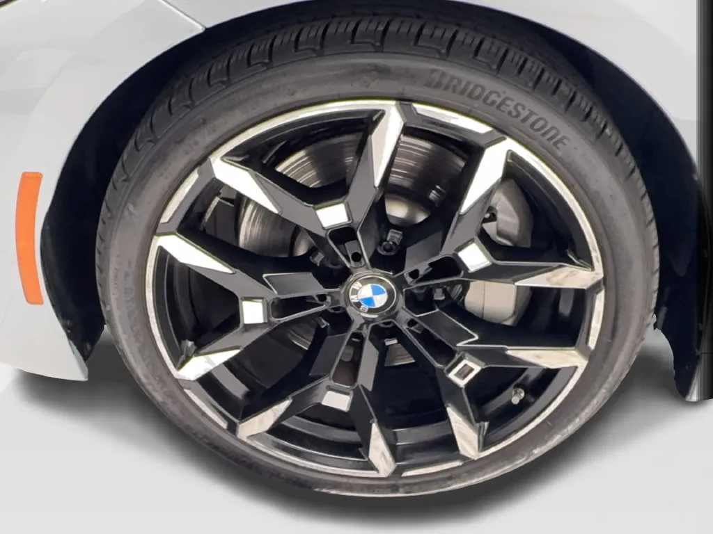 BMW 4 Series photo 18