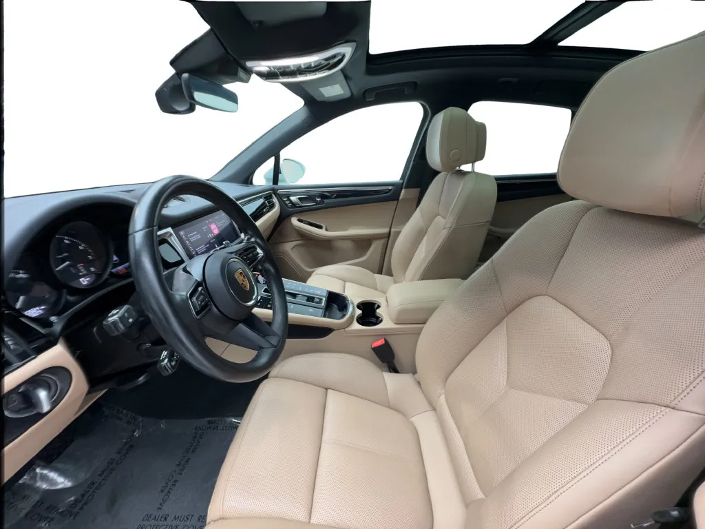 Porsche Macan photo 22