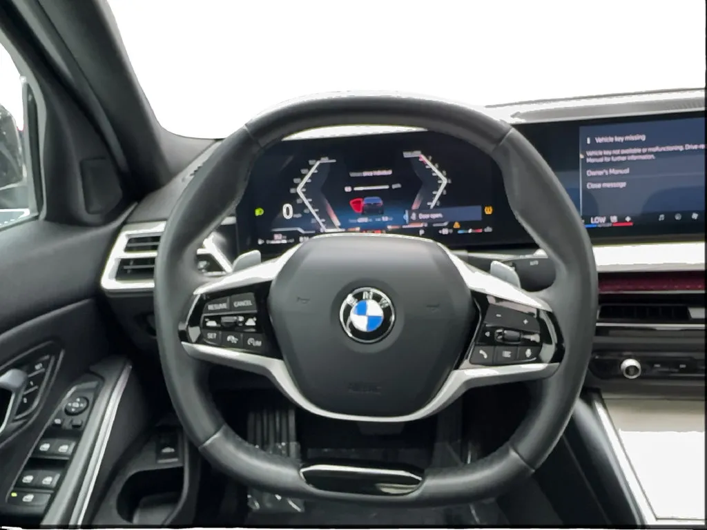 BMW 3 Series photo 39