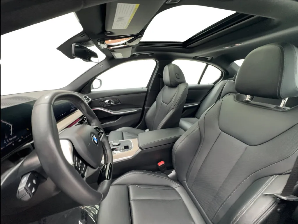 BMW 3 Series photo 20