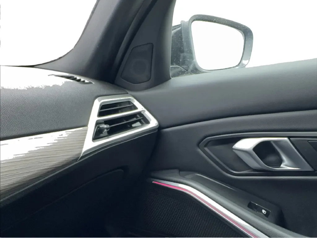 BMW 3 Series photo 50