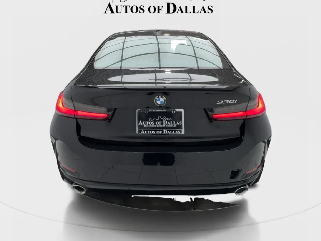 BMW 3 Series photo 10