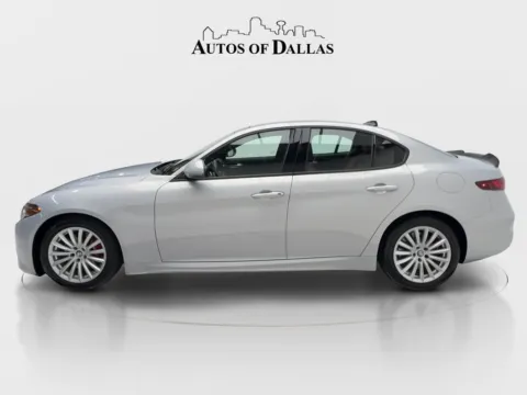 More photos of 2023 Alfa Romeo Giulia Sprint at Autos of Dallas - Plano, TX