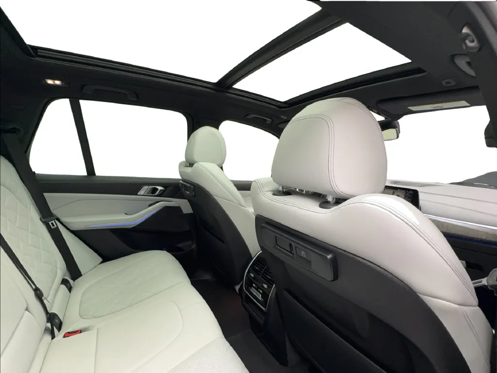 BMW X5 photo 32