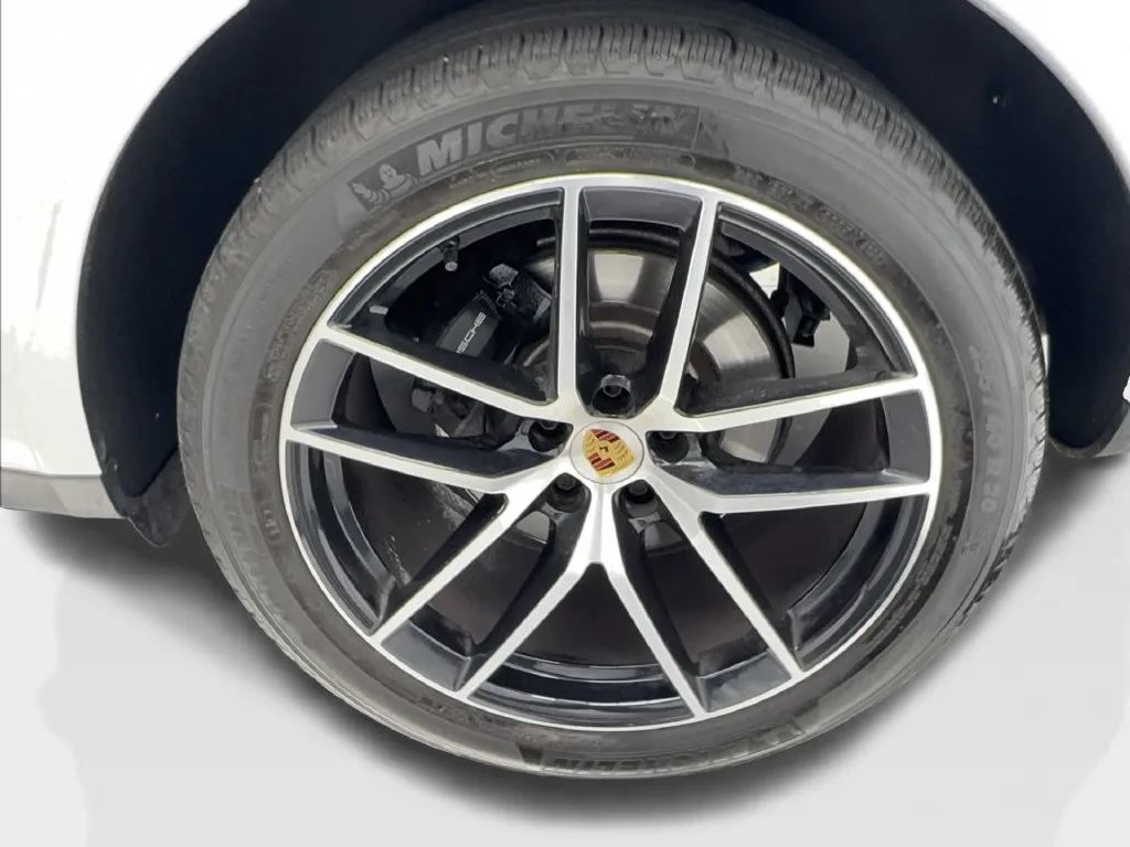 Porsche Macan photo 14