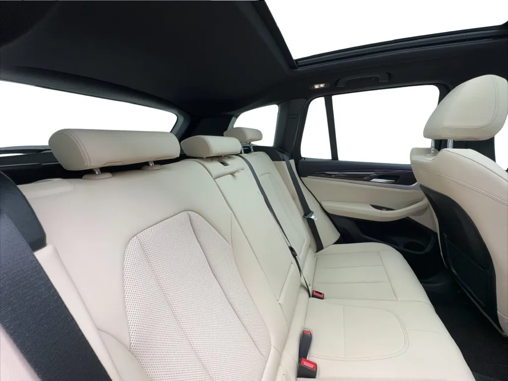BMW X3 photo 30