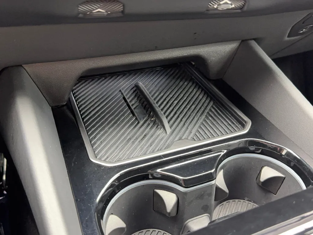 BMW 5 Series photo 33