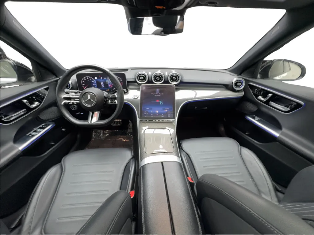 Mercedes-Benz C-Class photo 39