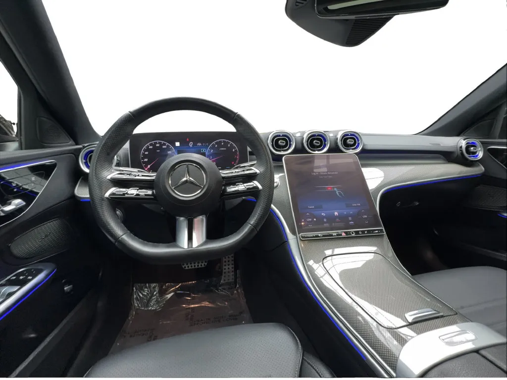 Mercedes-Benz C-Class photo 35