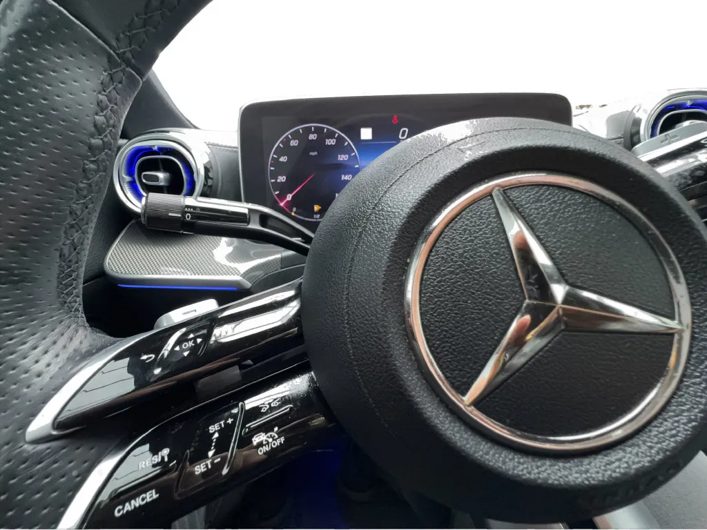 Mercedes-Benz C-Class photo 43