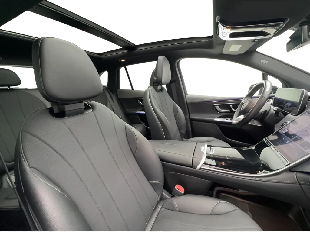 Mercedes-Benz EQE photo 30