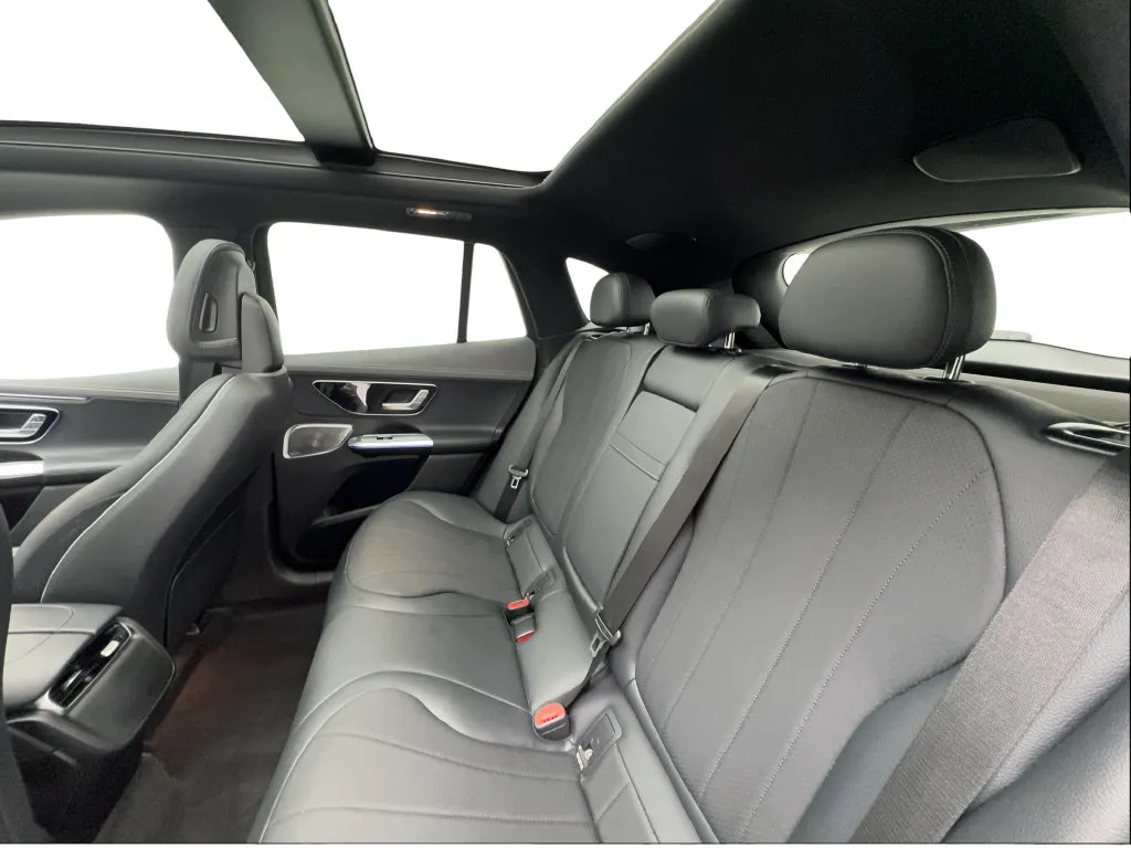 Mercedes-Benz EQE photo 25