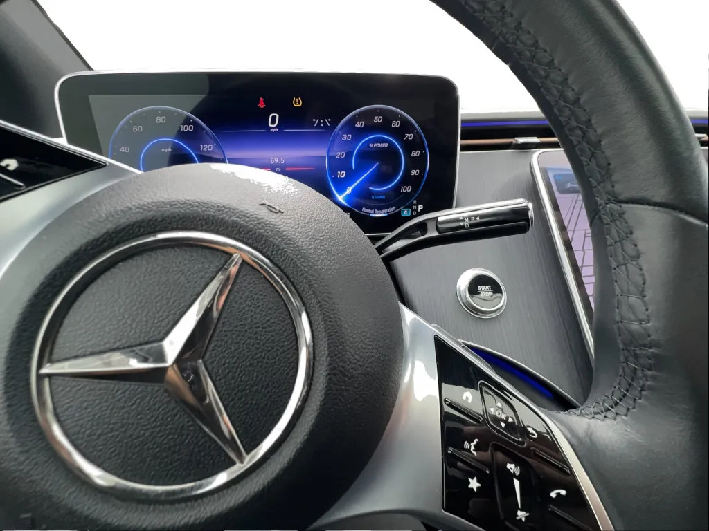 Mercedes-Benz EQE photo 42