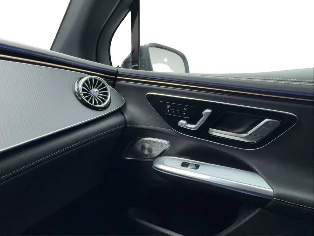 Mercedes-Benz EQE photo 47