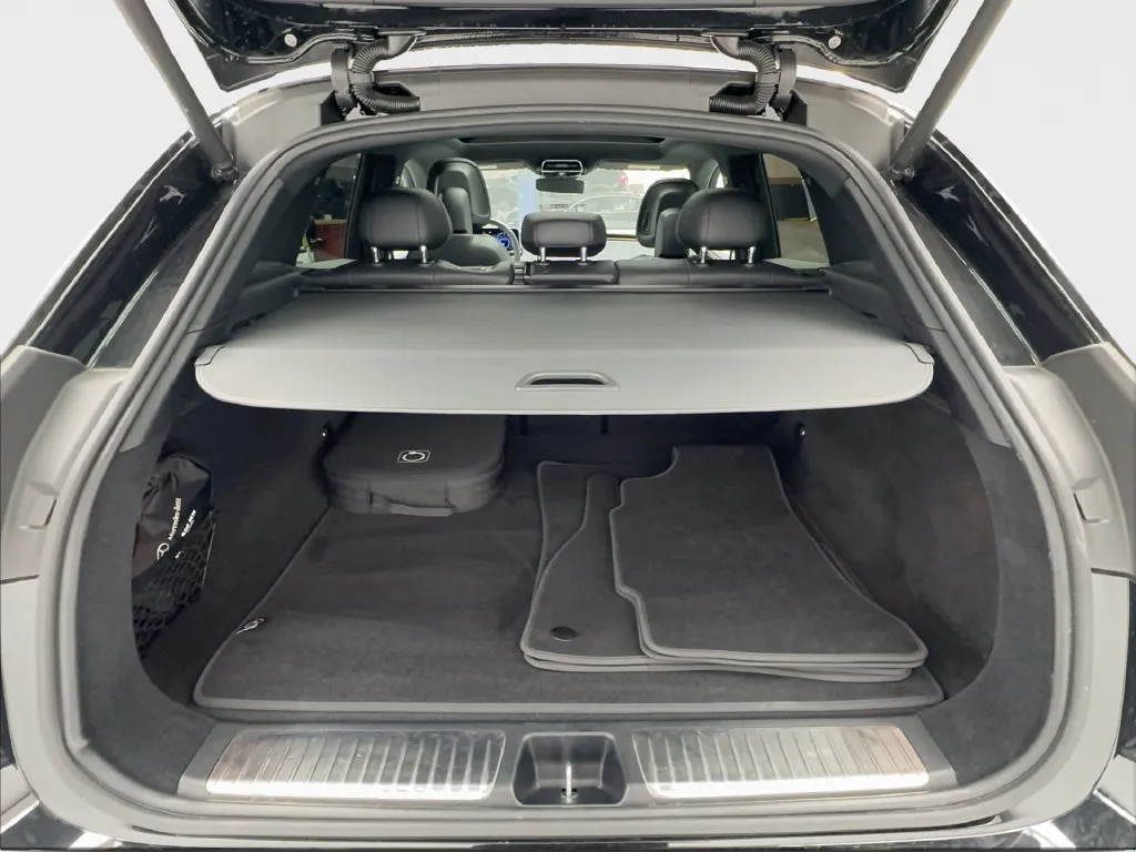 Mercedes-Benz EQE photo 19