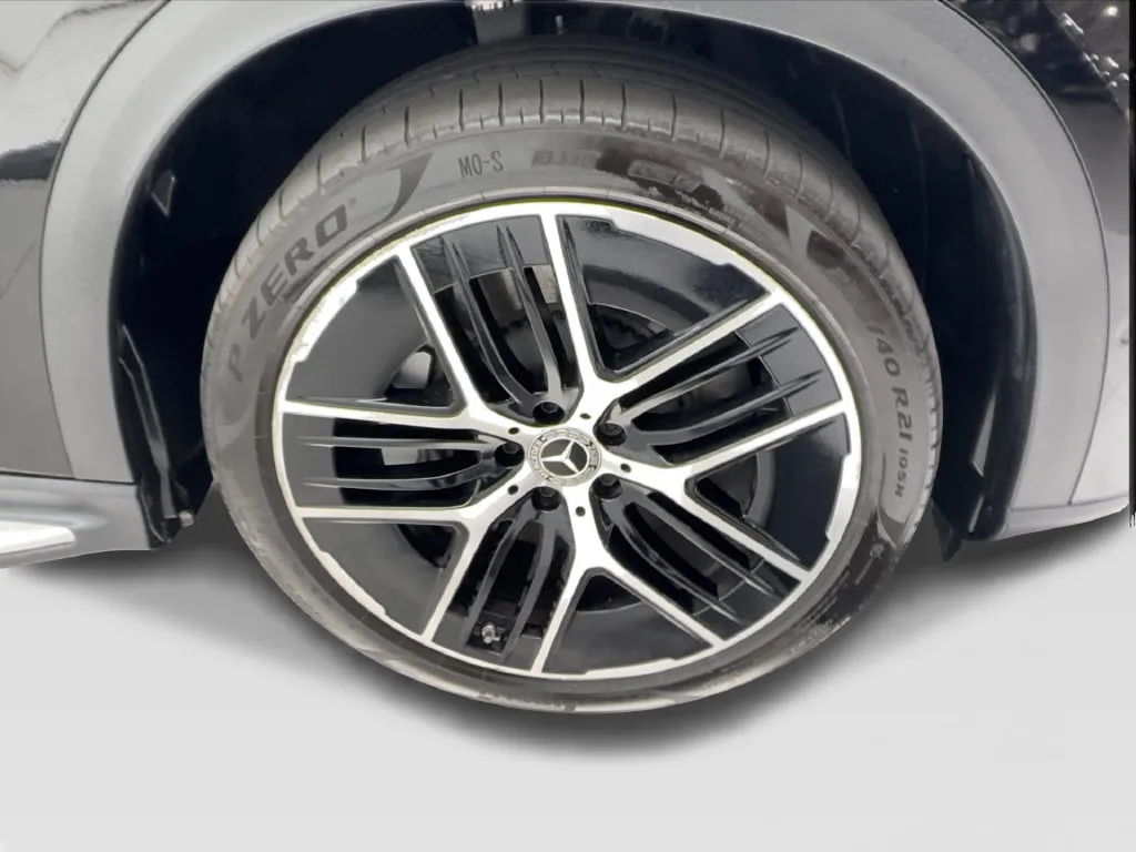 Mercedes-Benz EQE photo 15