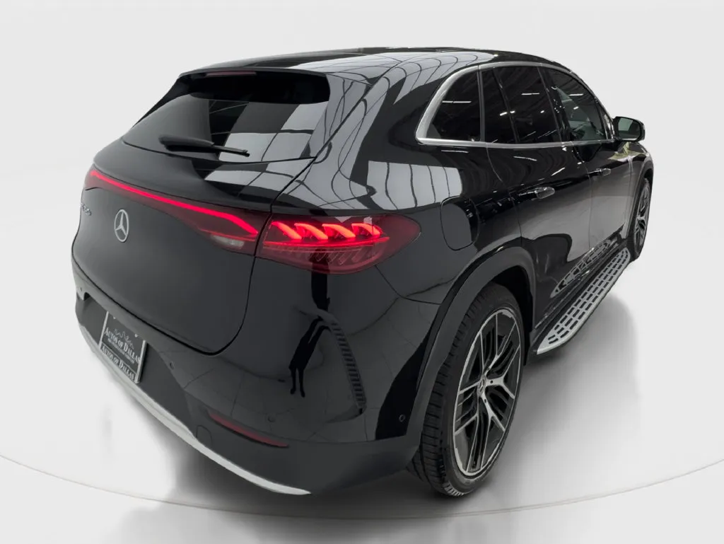 Mercedes-Benz EQE photo 8