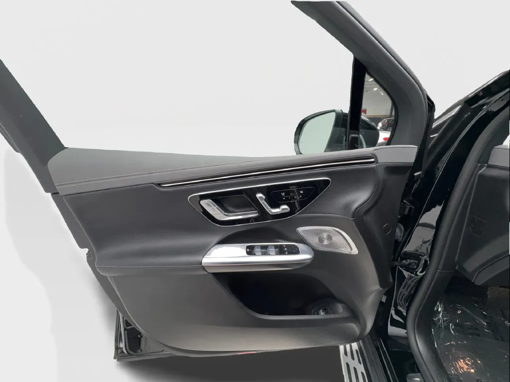 Mercedes-Benz EQE photo 21