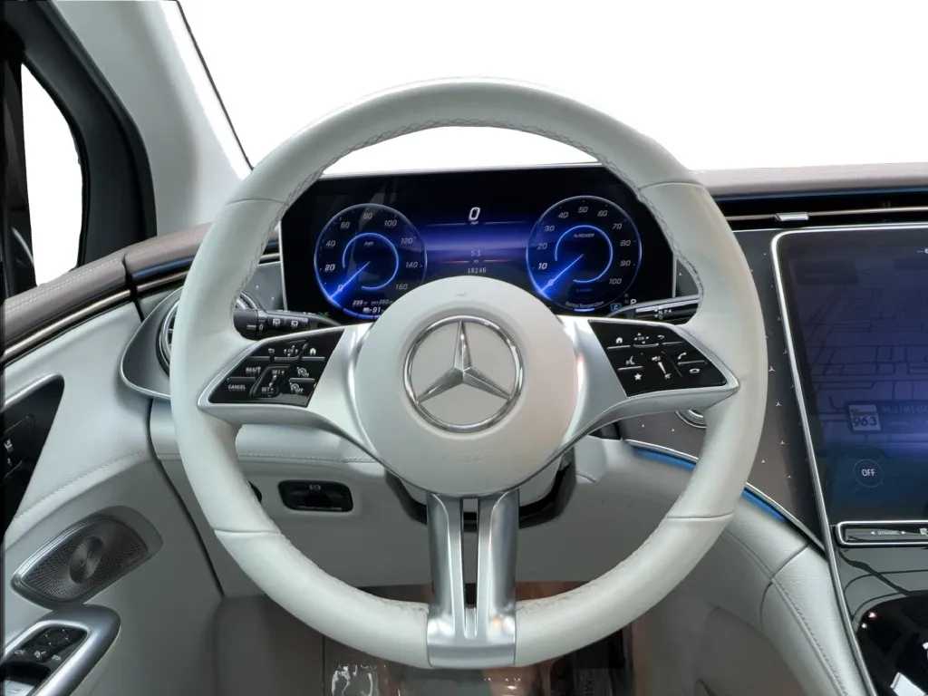 Mercedes-Benz EQE photo 35
