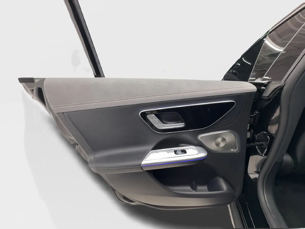 Mercedes-Benz EQE photo 26