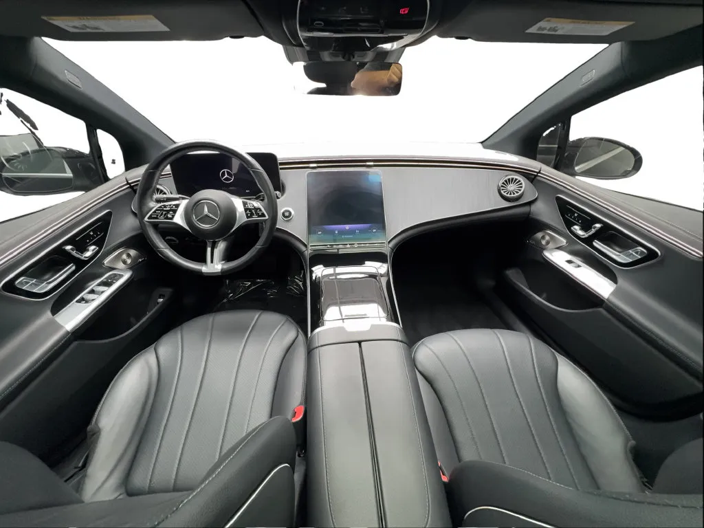 Mercedes-Benz EQE photo 37