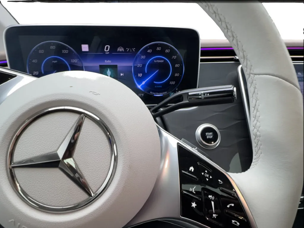 Mercedes-Benz EQE photo 42