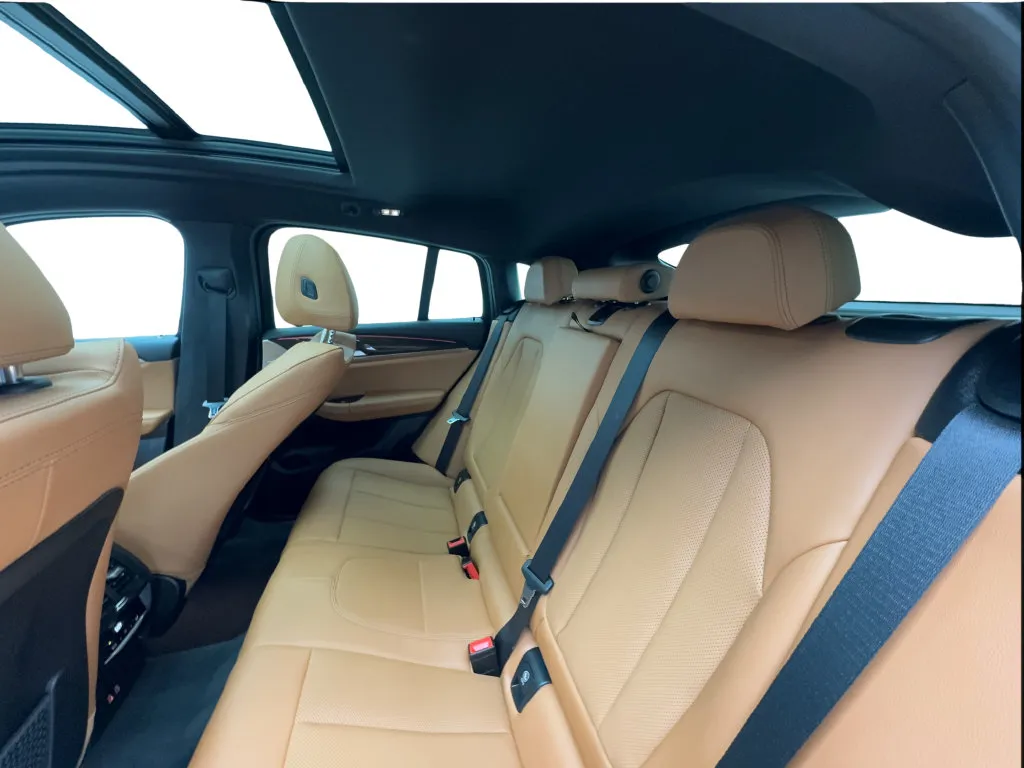 BMW X4 photo 27