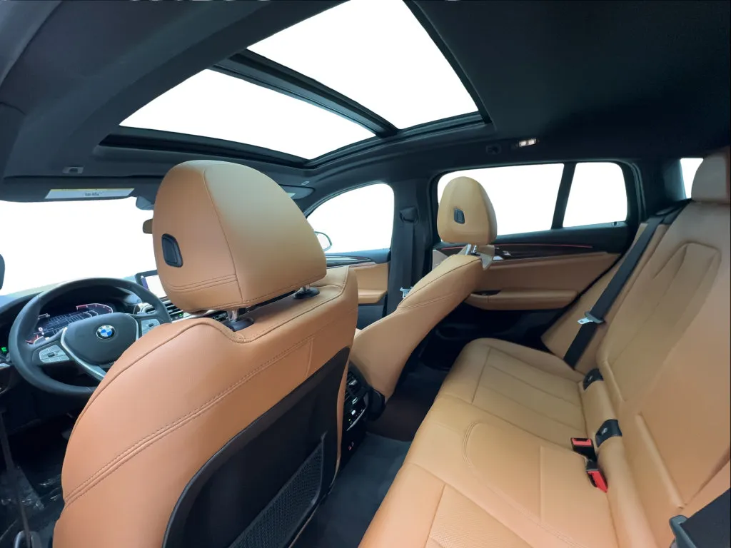 BMW X4 photo 26