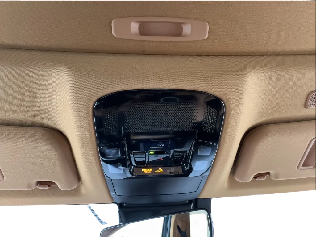 Lexus NX photo 46