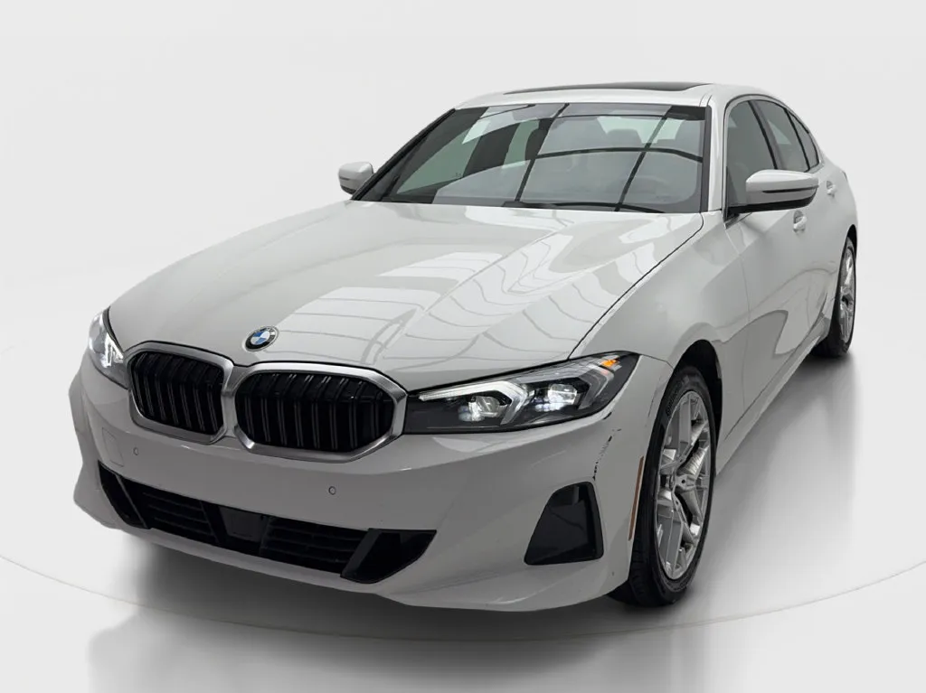 BMW 3 Series photo 5