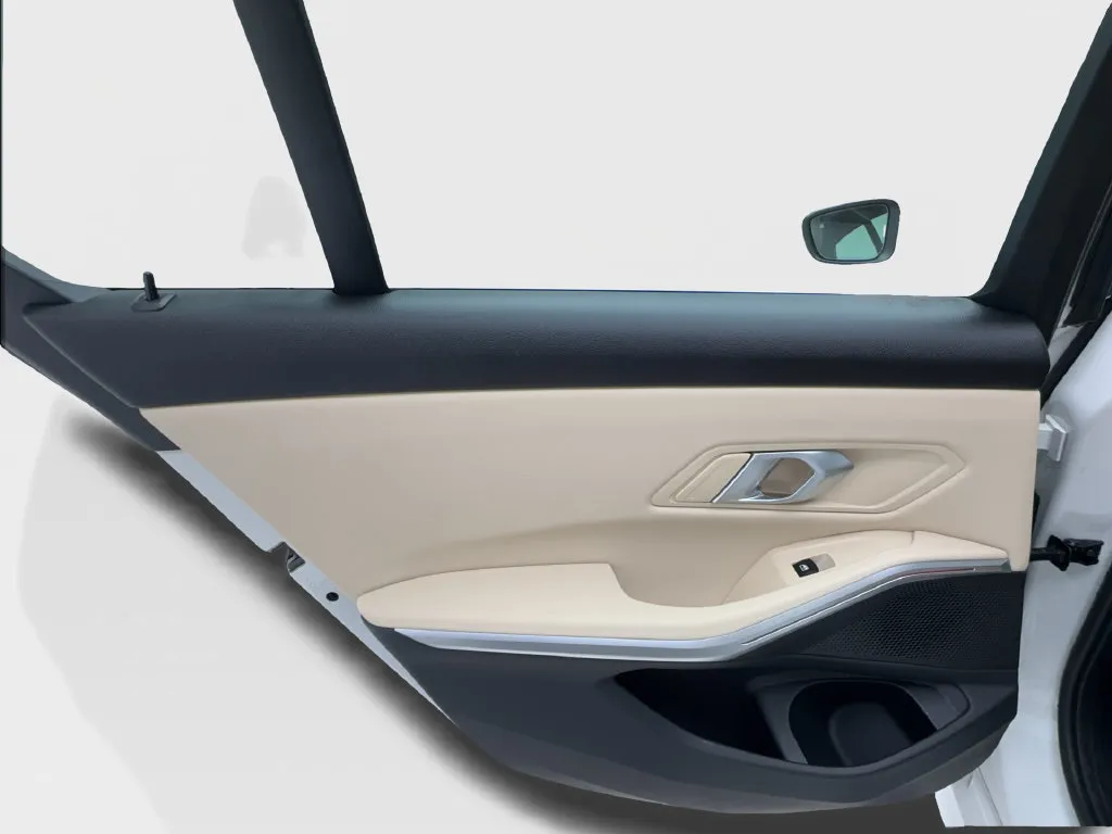 BMW 3 Series photo 28