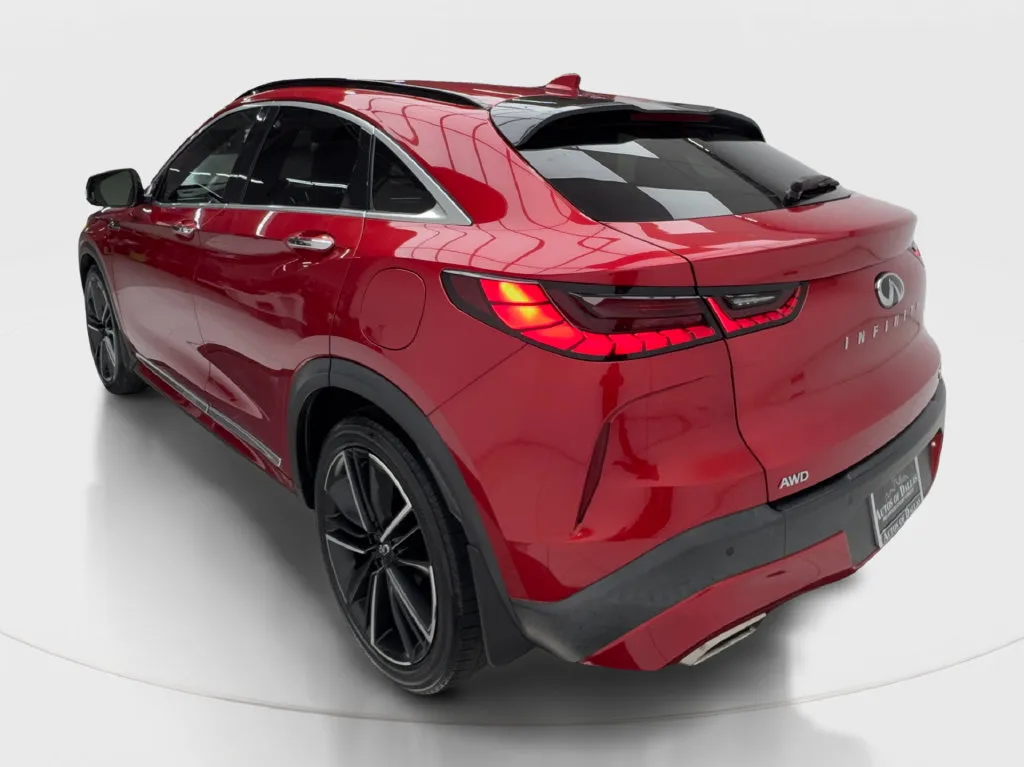 Infiniti QX55 photo 11