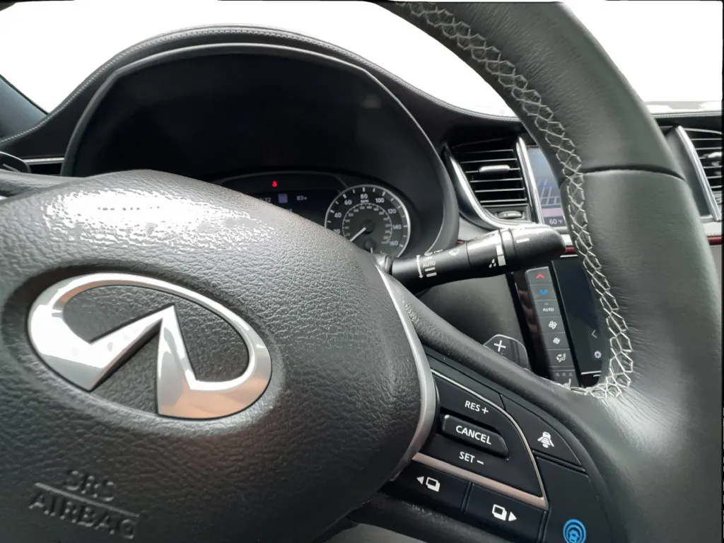 Infiniti QX55 photo 44