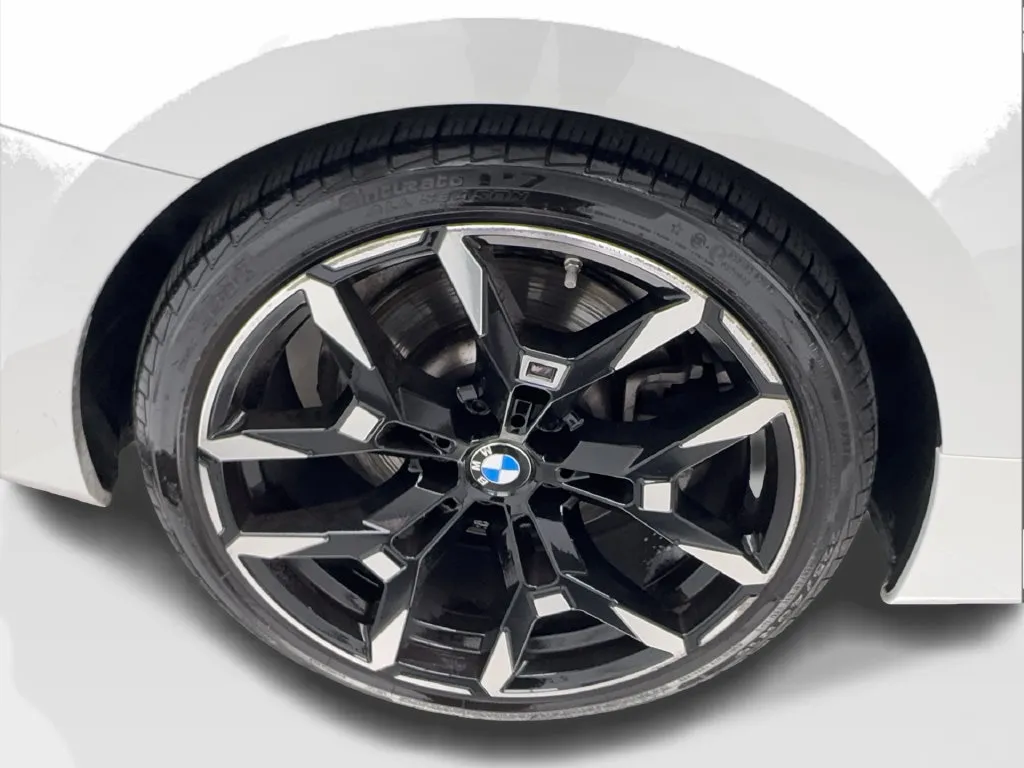 BMW 4 Series photo 18
