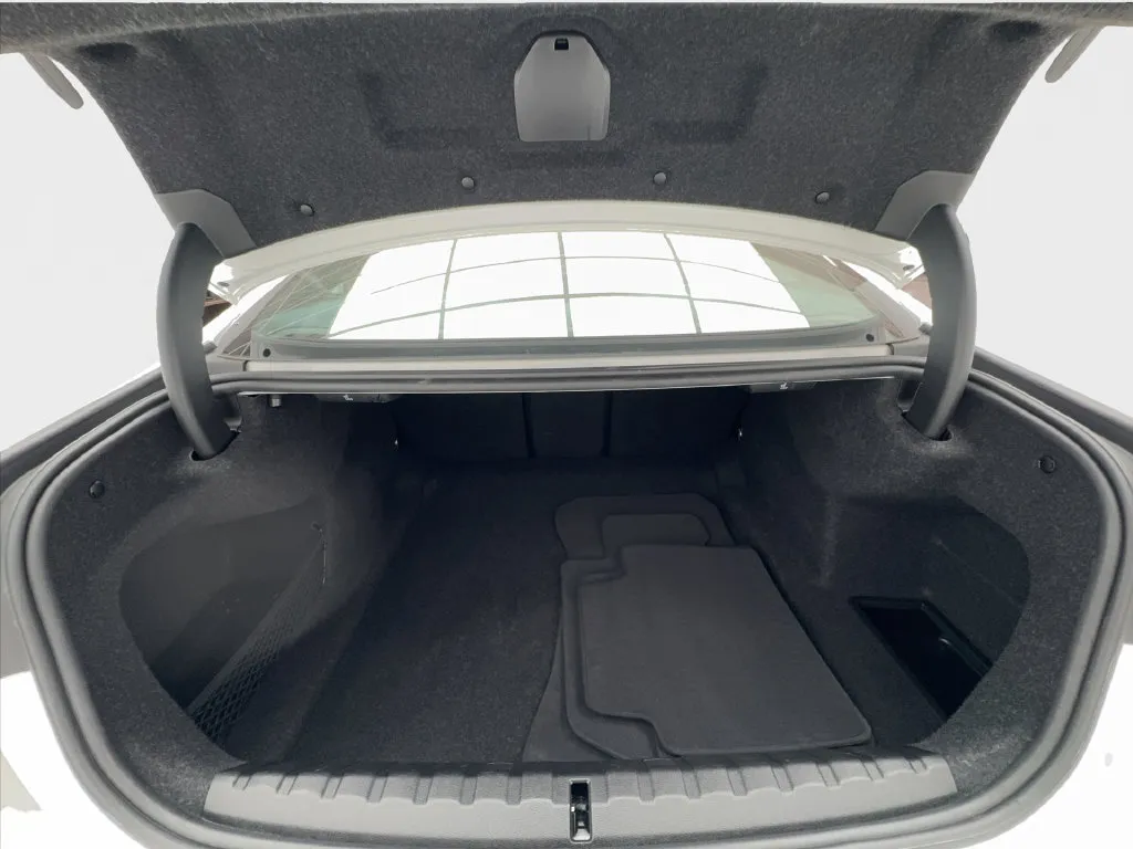 BMW 4 Series photo 19