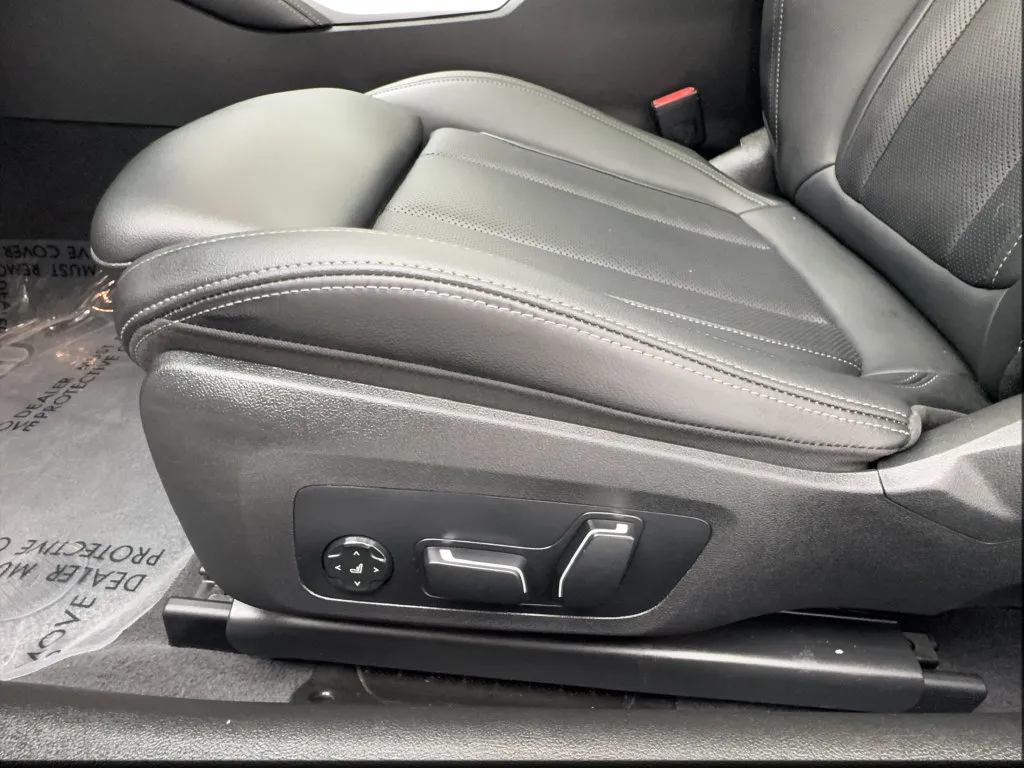 BMW 4 Series photo 23