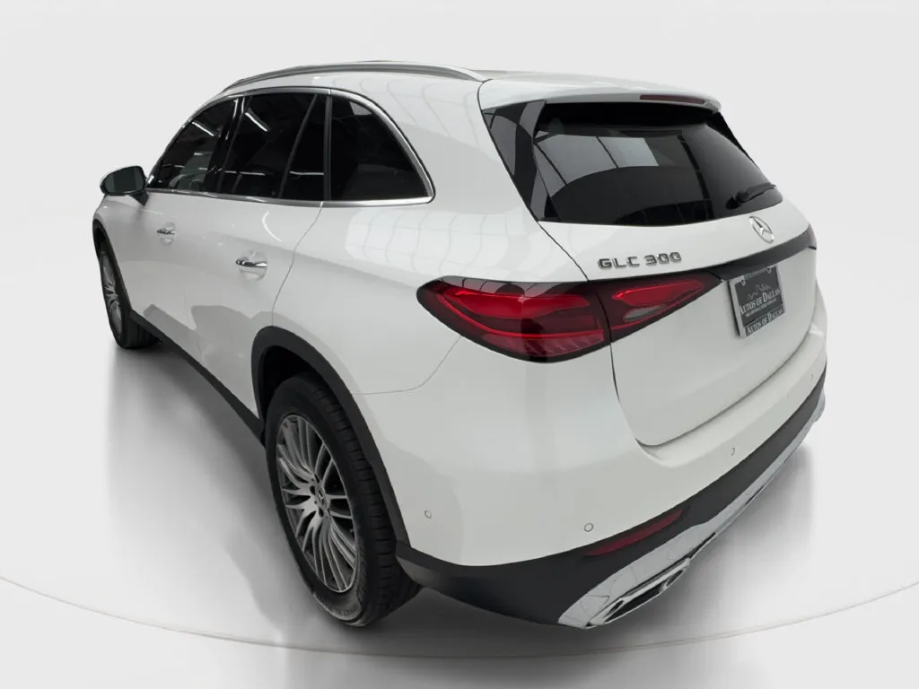Mercedes-Benz GLC photo 11