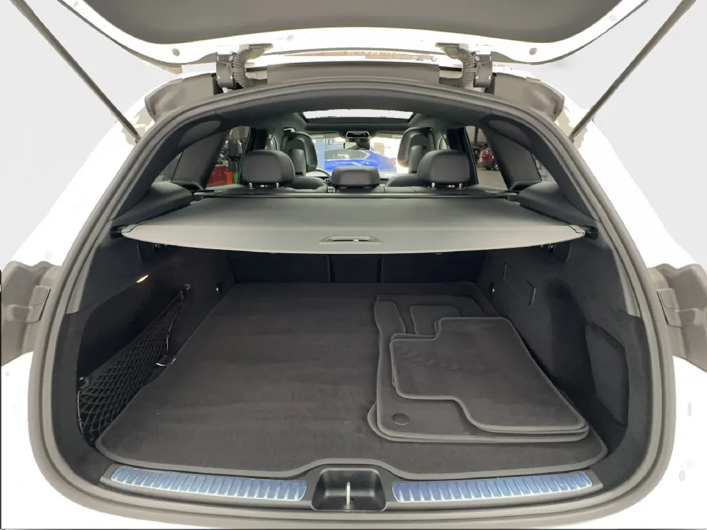 Mercedes-Benz GLC photo 19